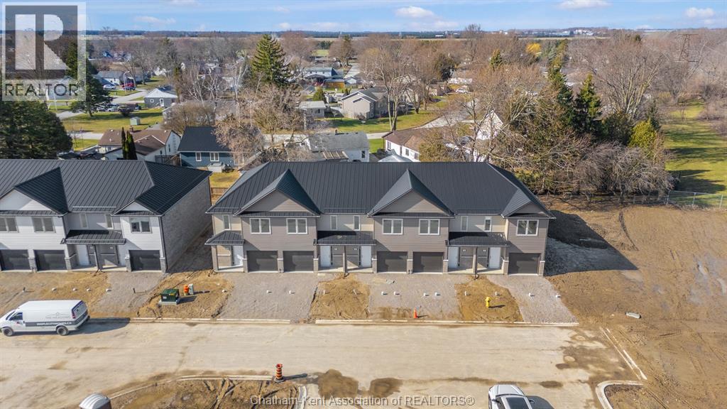 20 MAGNOLIA LANE, Chatham 1