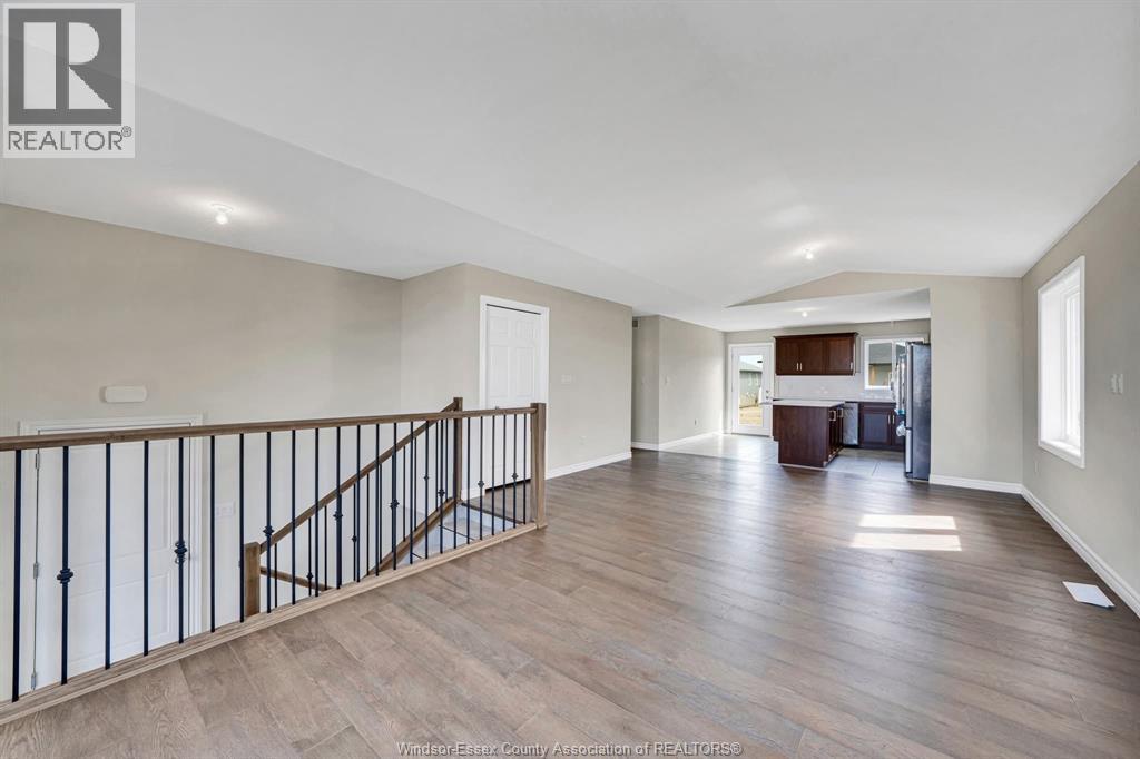 Unit MAIN - 397 HEMLOCK LANE, Lakeshore 3