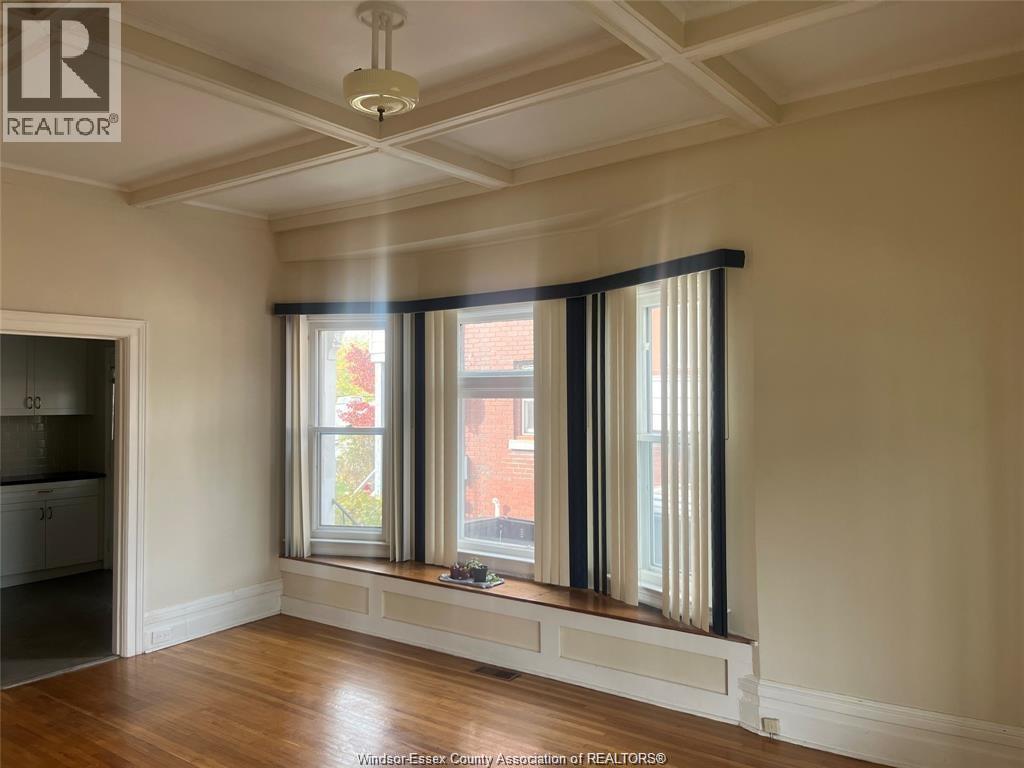 Unit FRONT UNIT - 183 ELM, Windsor 4