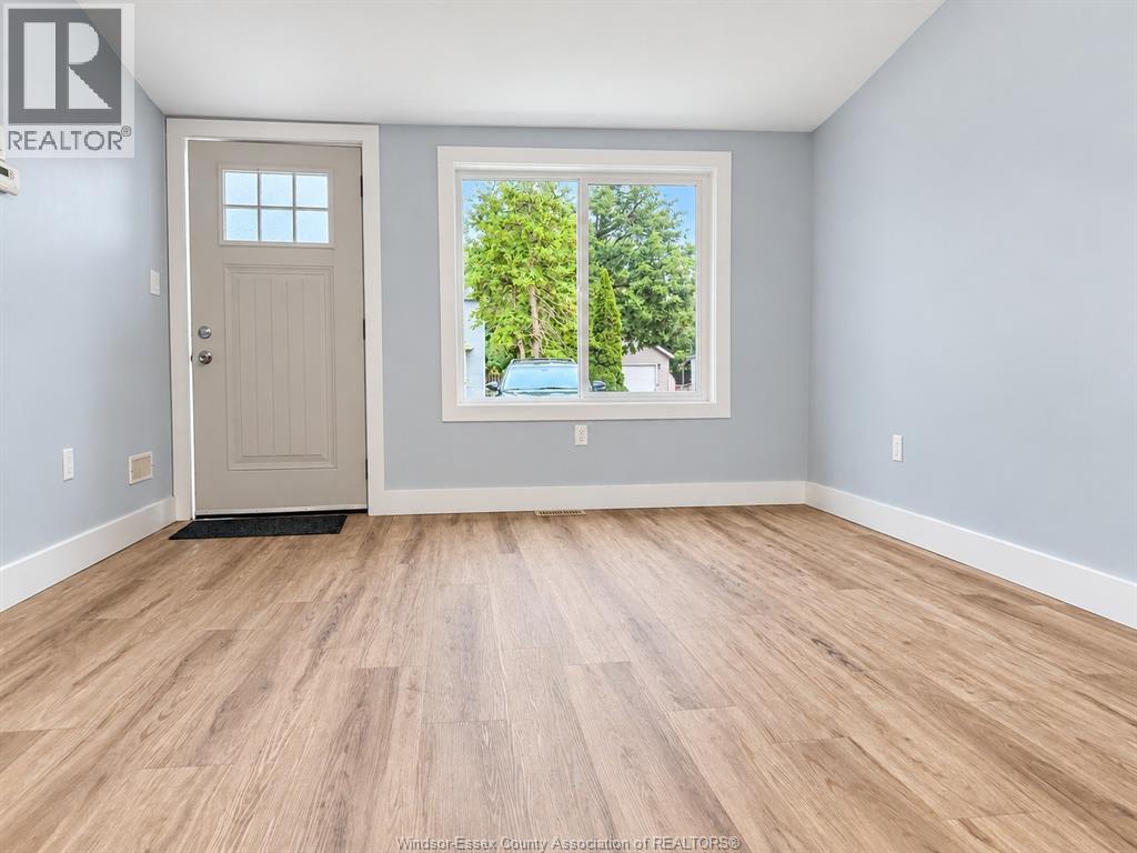 Unit 3 - 281 RICHMOND STREET, Amherstburg 3