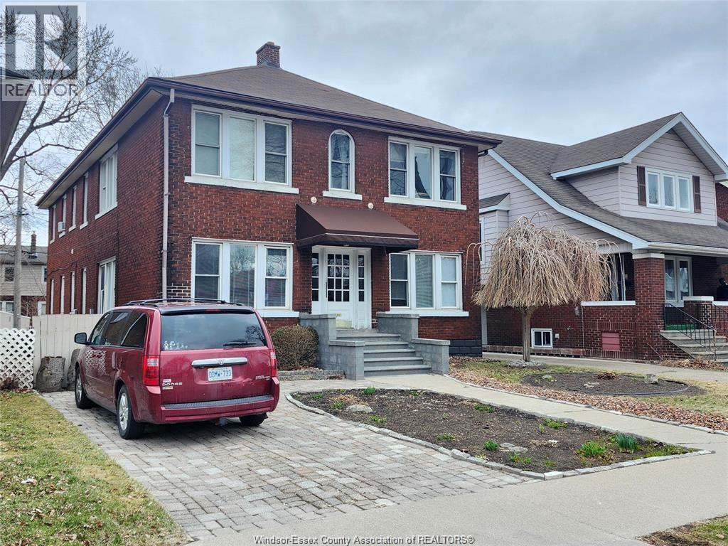 Unit 2 - 387 PARTINGTON, Windsor 2