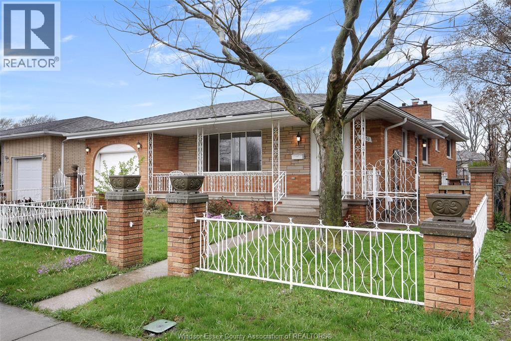 Unit A - 10770 EASTCOURT, Windsor 1