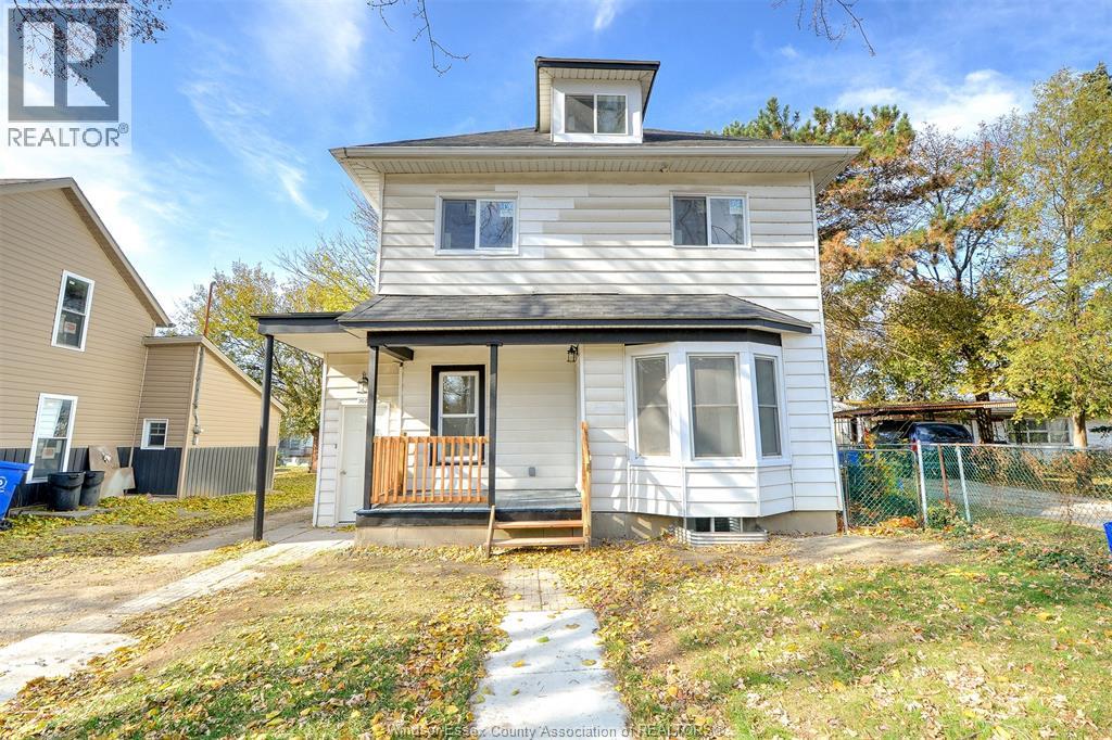 Unit LOWER - 3076 SANDWICH, Windsor 3