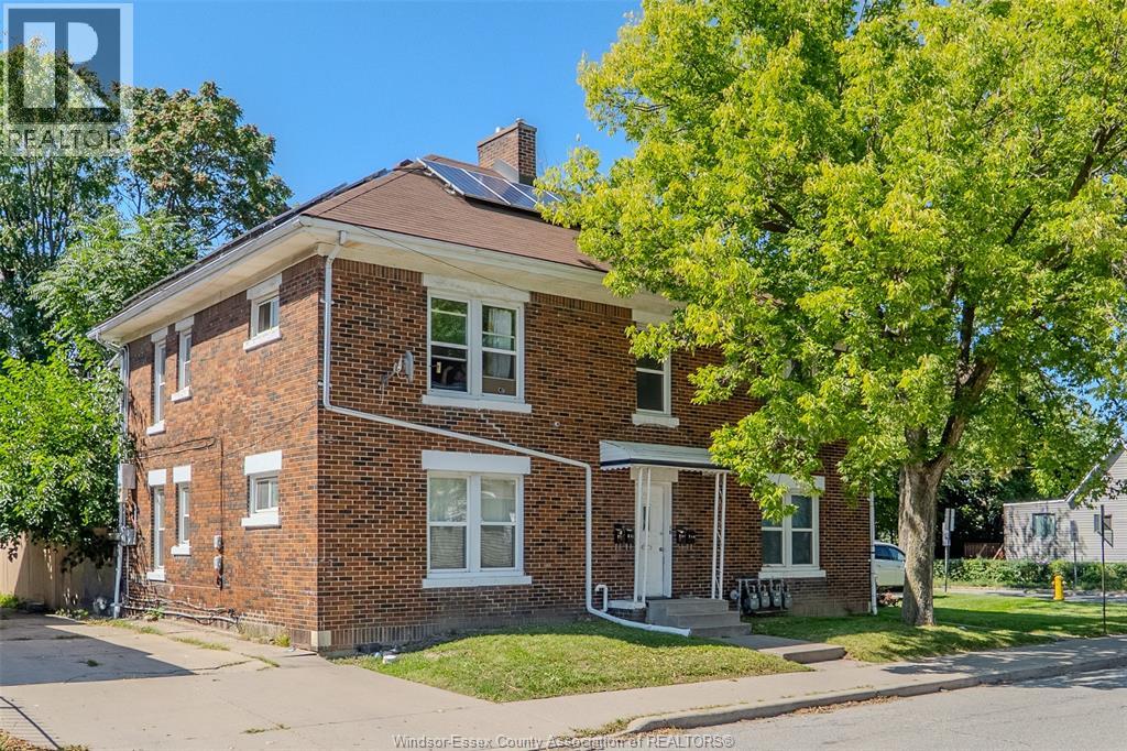 723 Parent, Windsor 4
