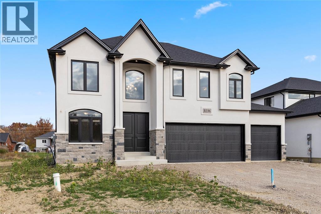 Unit MAIN - 8356 ANNIE, Amherstburg 2