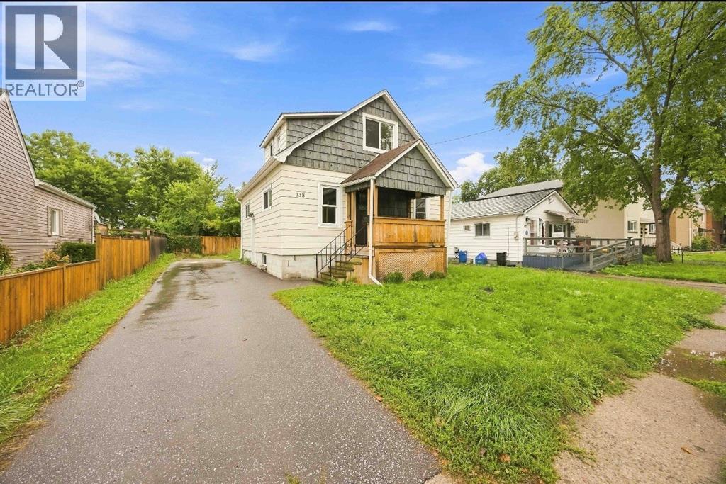 138 SUTTON STREET, Sarnia 1