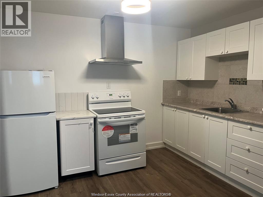 Unit 1 - 60 MAIN West, Kingsville 5