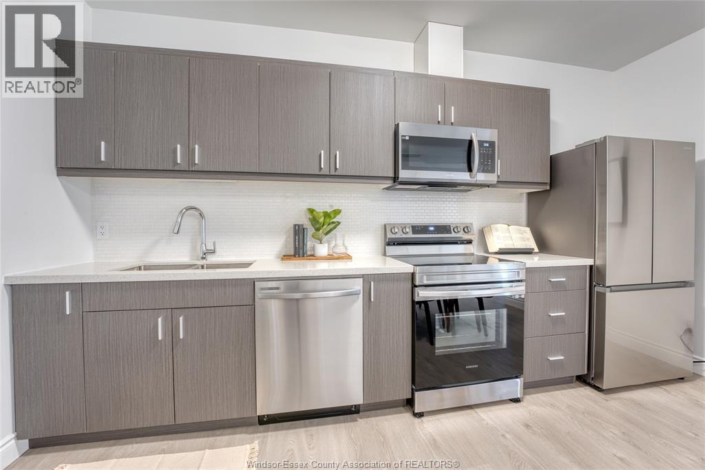 Unit 215 - 1900 6TH CONCESSION, LaSalle 4