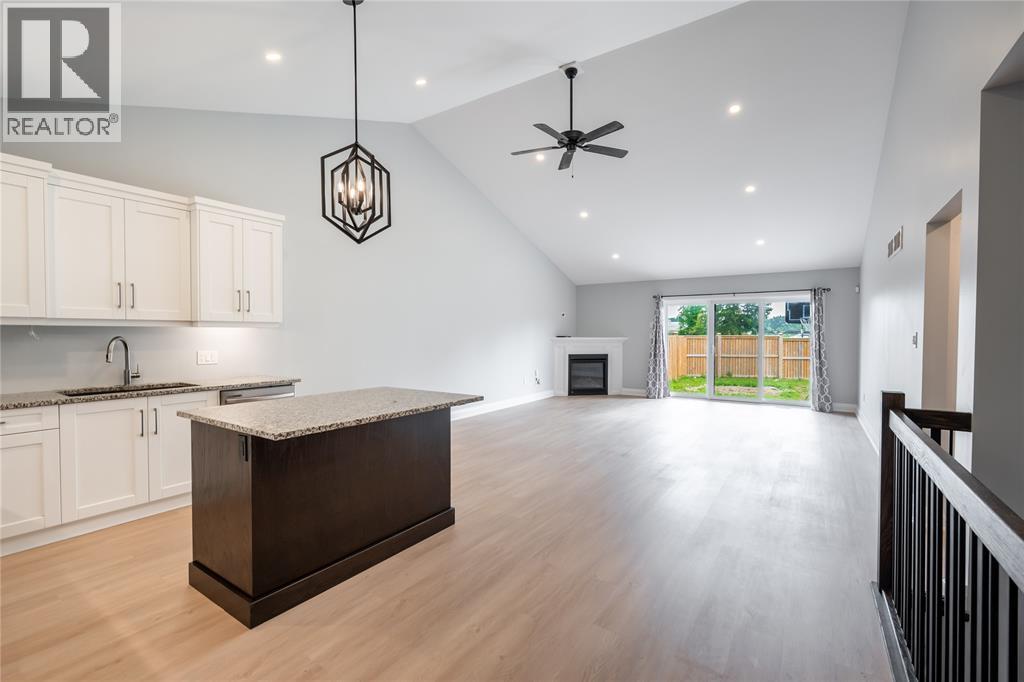 709 FERDINANDS CRESCENT, Sarnia 4
