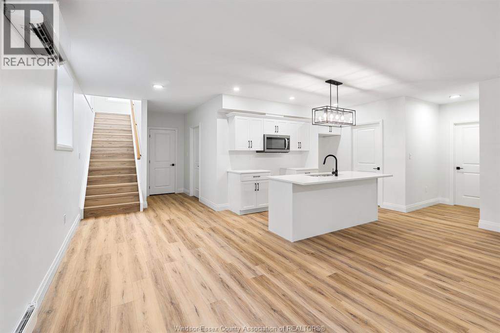 Unit B (LOWER) - 156 McLellan AVENUE Unit# B, Amherstburg 5