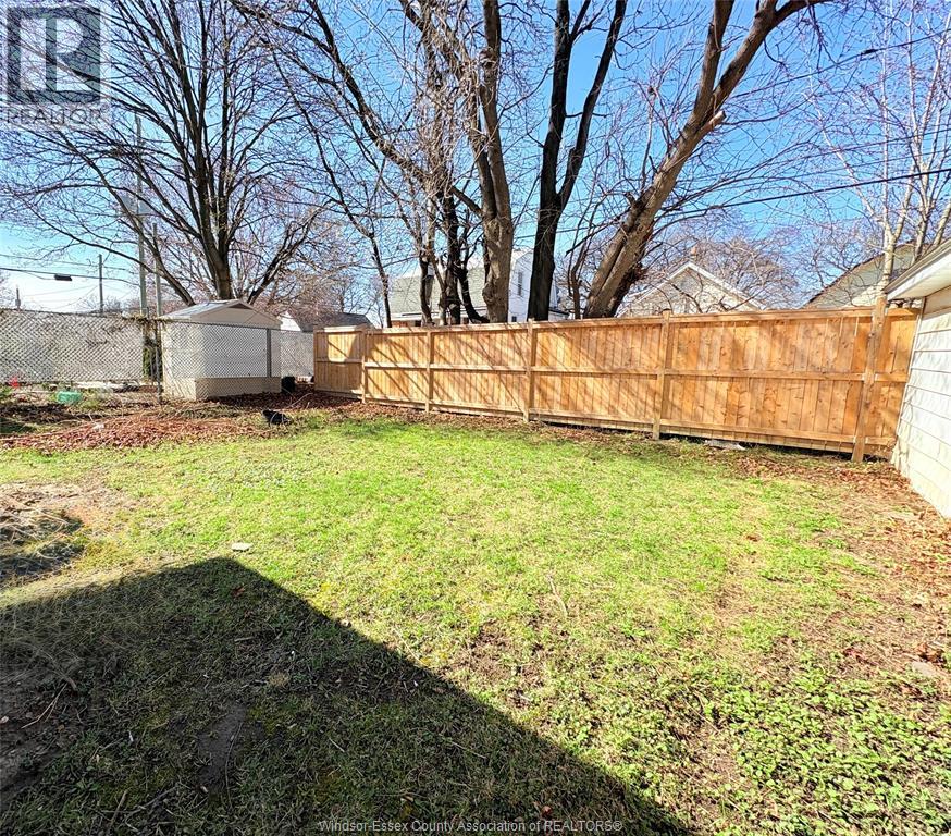 1489 WINDERMERE ROAD, Windsor 5