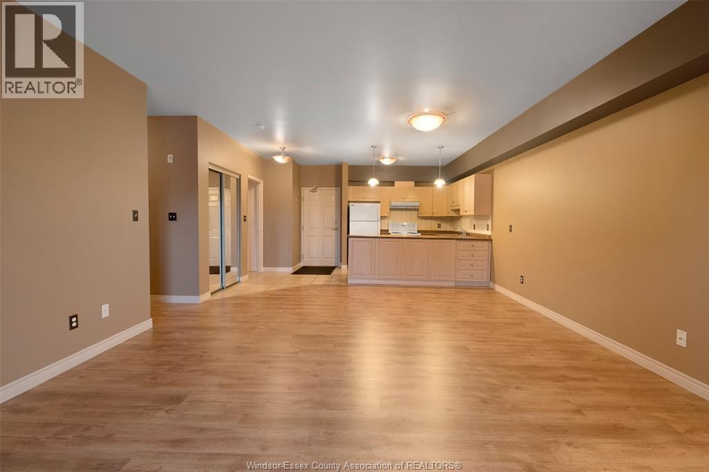 Unit 219 - 5995 ELLIS, LaSalle 2