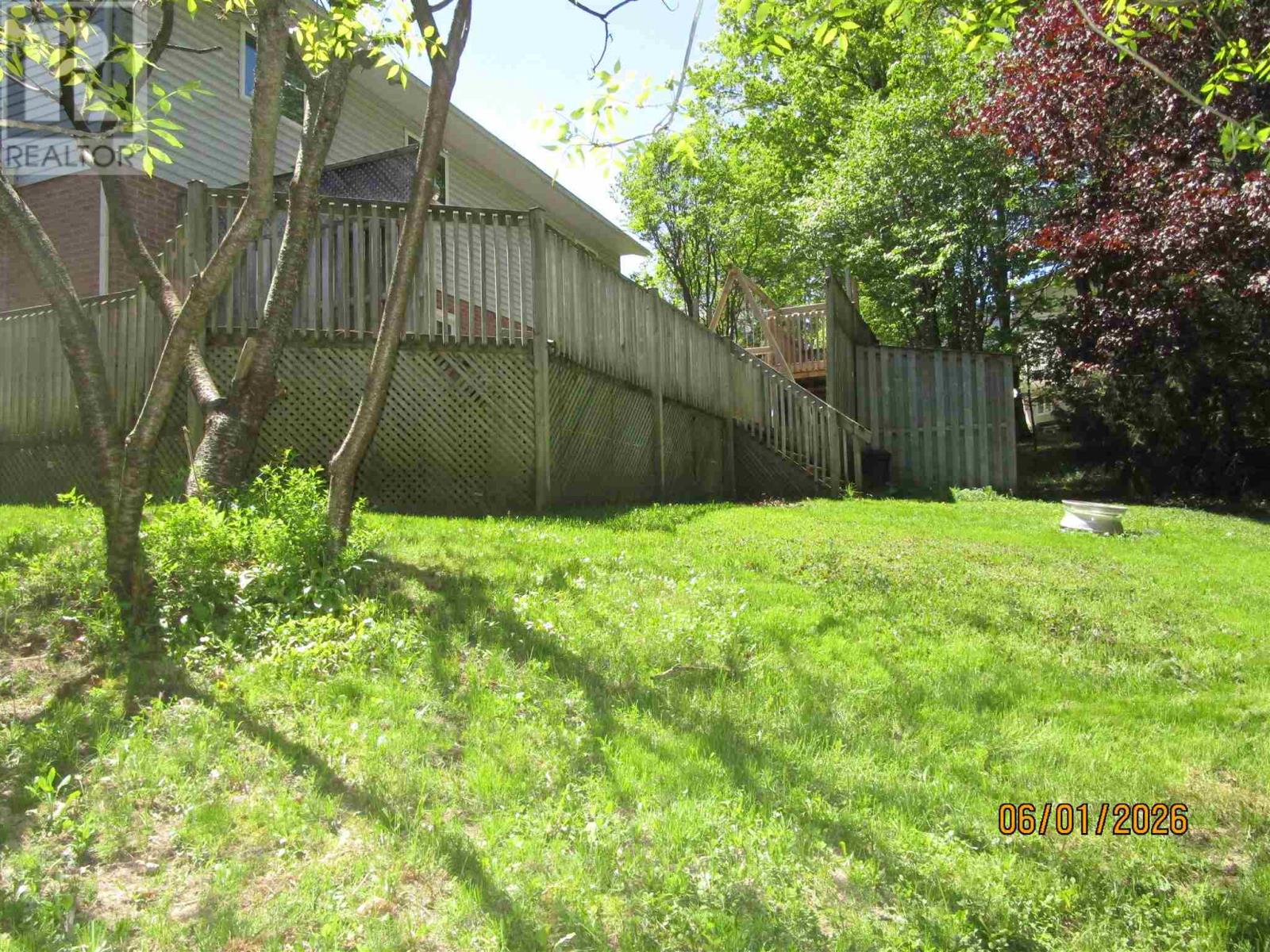 27 Plummer CT, Sault Ste. Marie 3