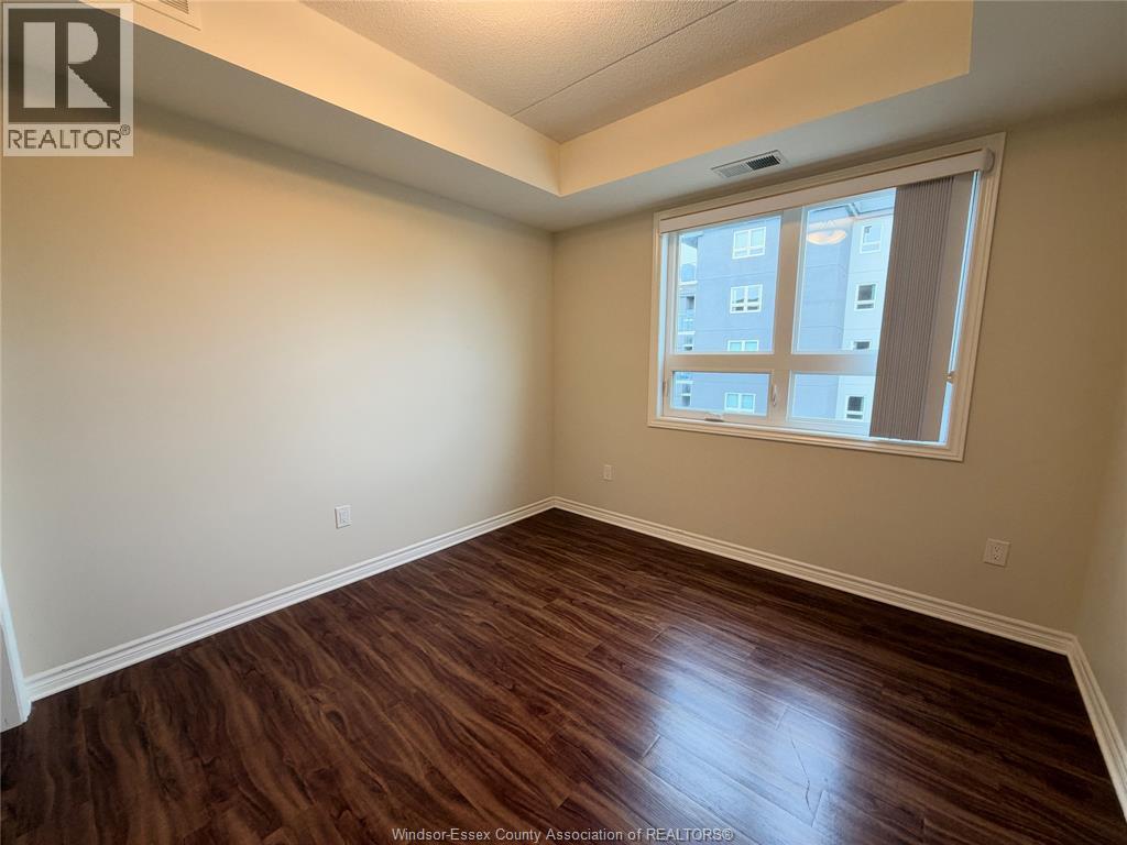 Unit 418 - 550 Park AVENUE West, Chatham 5
