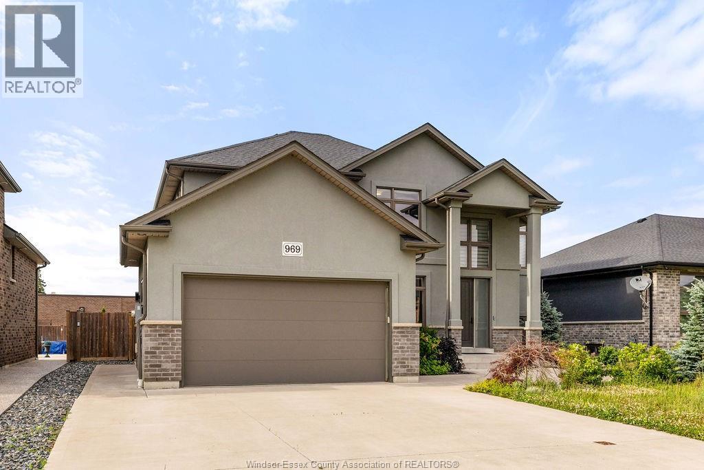 969 WESTWOOD DRIVE, Lakeshore 2