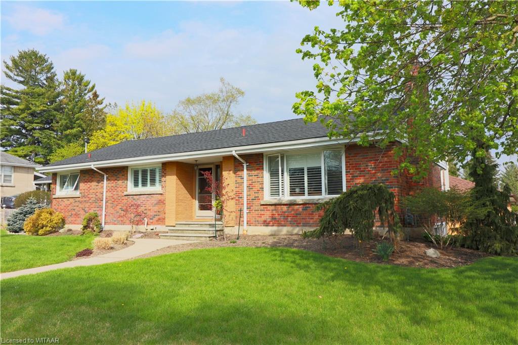 89 Earlscourt Crescent, Woodstock, ON Single Family Residence Sold