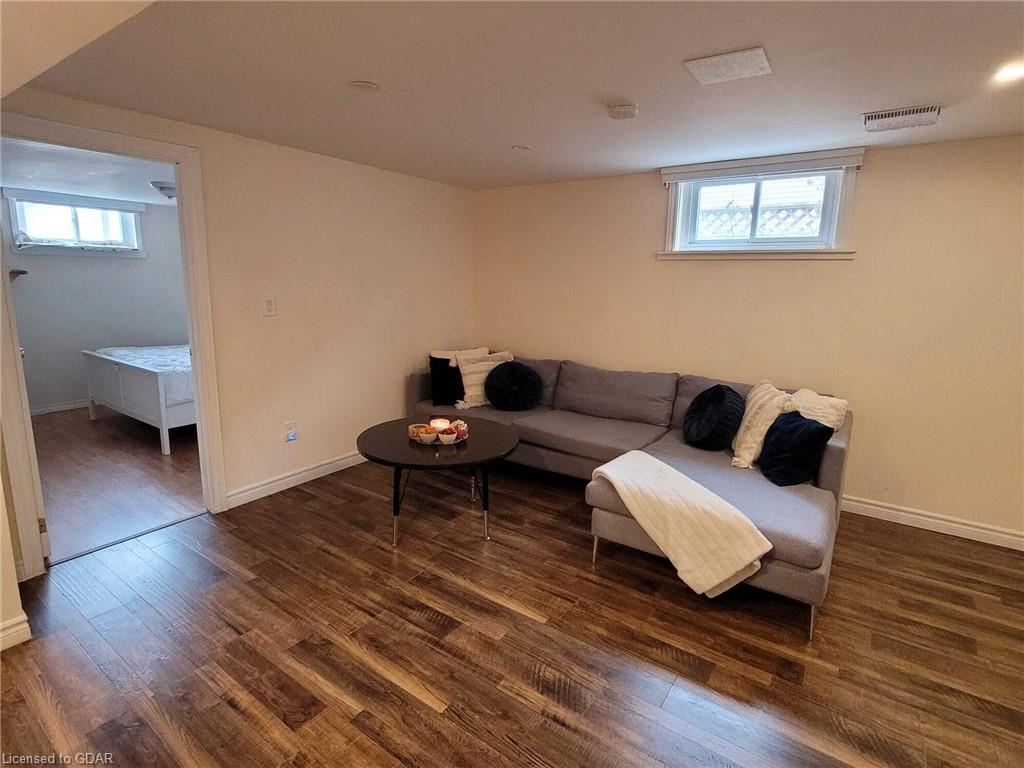 Basement 304 Westwood Drive, Kitchener, Ontario N2M2L4 Listing