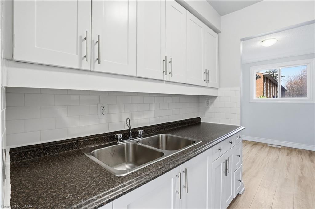 Unit 7 - 125 Limeridge Road W, Hamilton 4