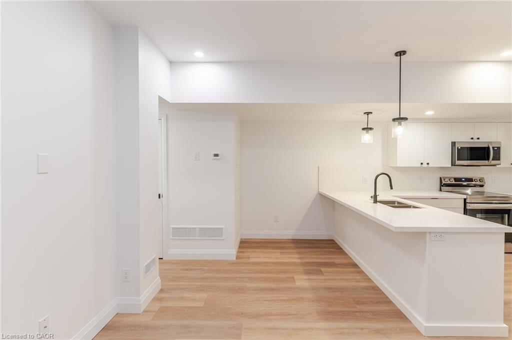 Unit 4 - 825 Stirling Avenue S, Kitchener 3