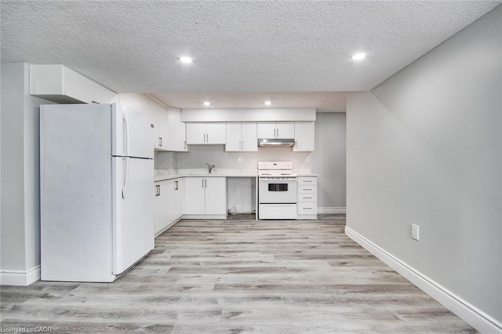Unit Basement - 110 Commonwealth Street, Kitchener 4