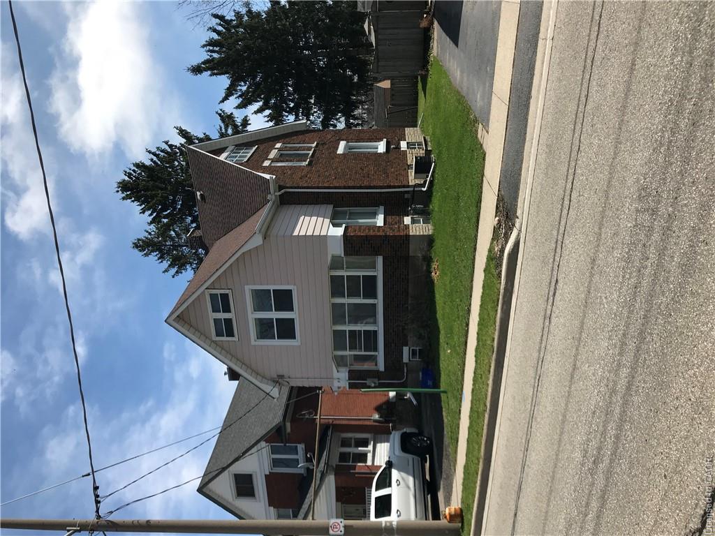 Unit Main Floor - 147 Shanley Street, Kitchener 3