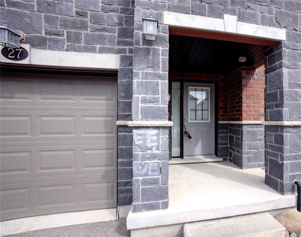 27 Sportsman Hill Street, Kitchener 2