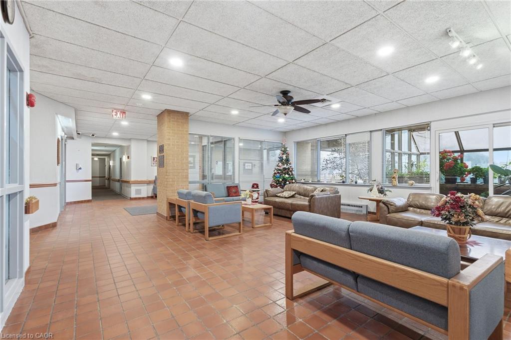 Unit 303 - 18 Mall Road, Hamilton 4