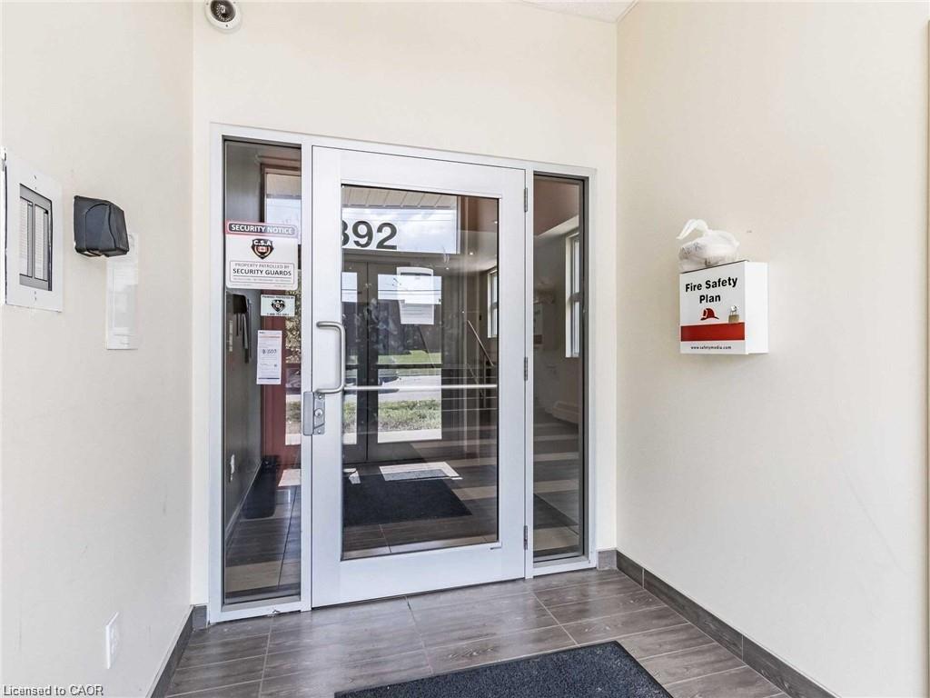 Unit 304 - 392 Albert Street, Waterloo 5