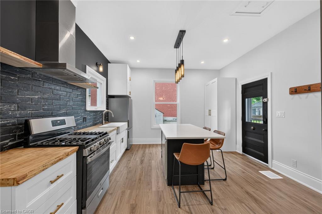 Unit Main - 115 Elgin Street, Hamilton 5
