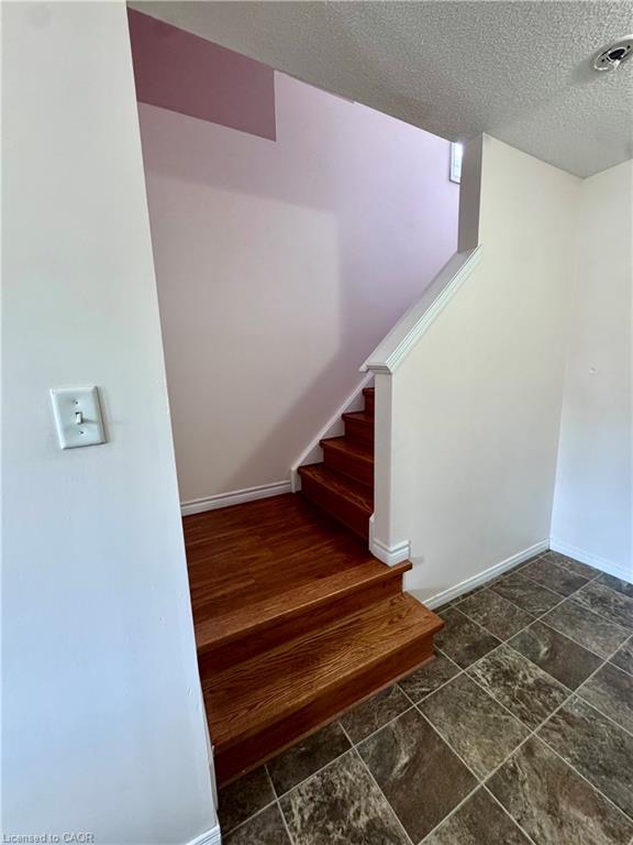 452 Beaumont Crescent, Kitchener 2