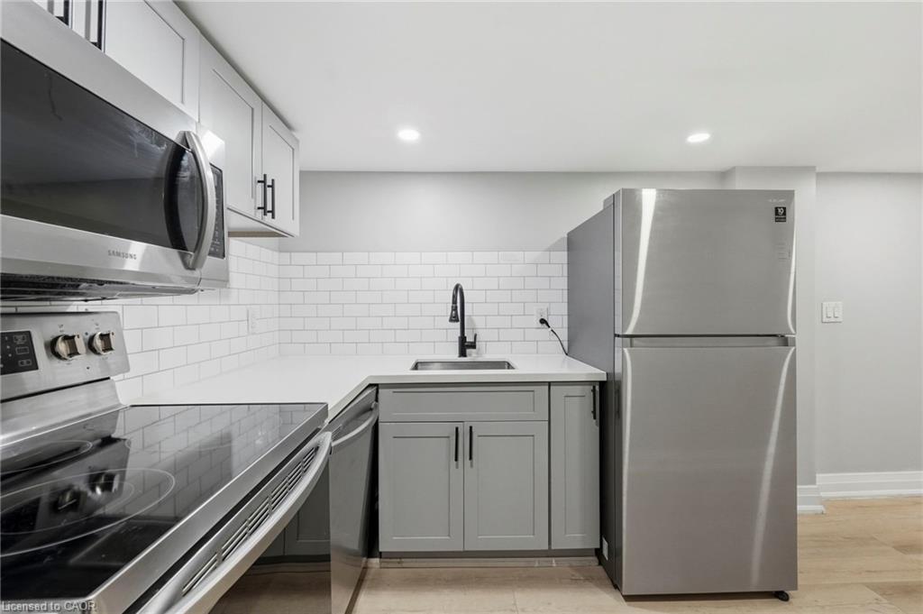 Unit Basement - 106 Barnesdale Avenue, Hamilton 4