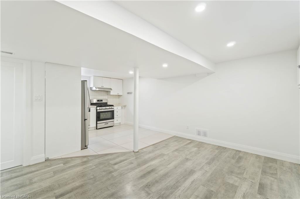 Unit LOWER - 65 Almond Street, Welland 4
