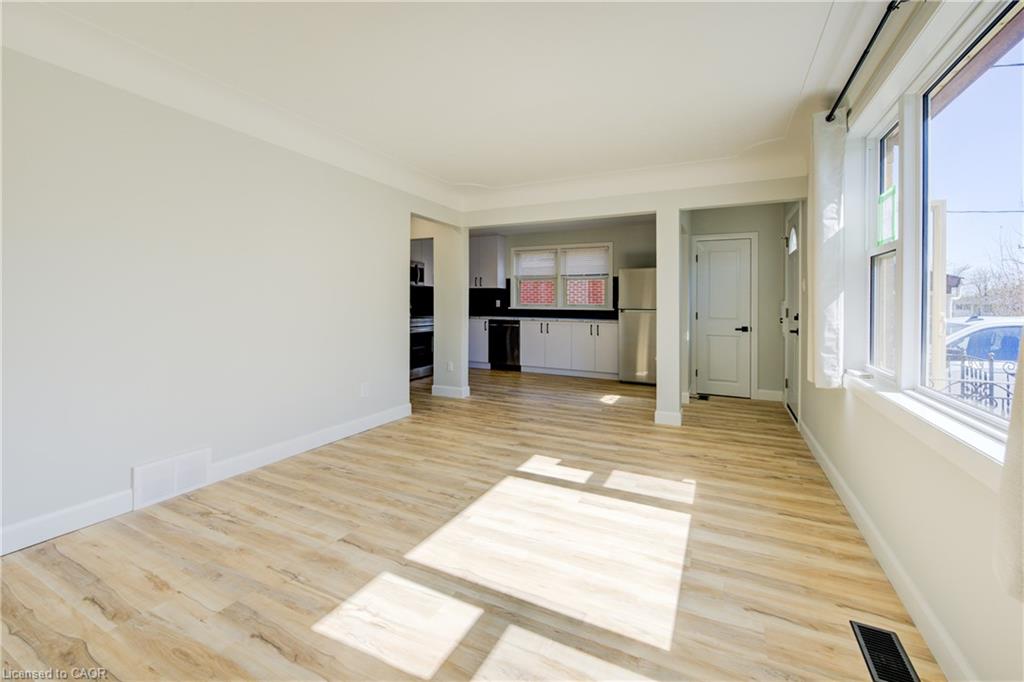 Unit Main - 320 Highland Road E, Kitchener 5