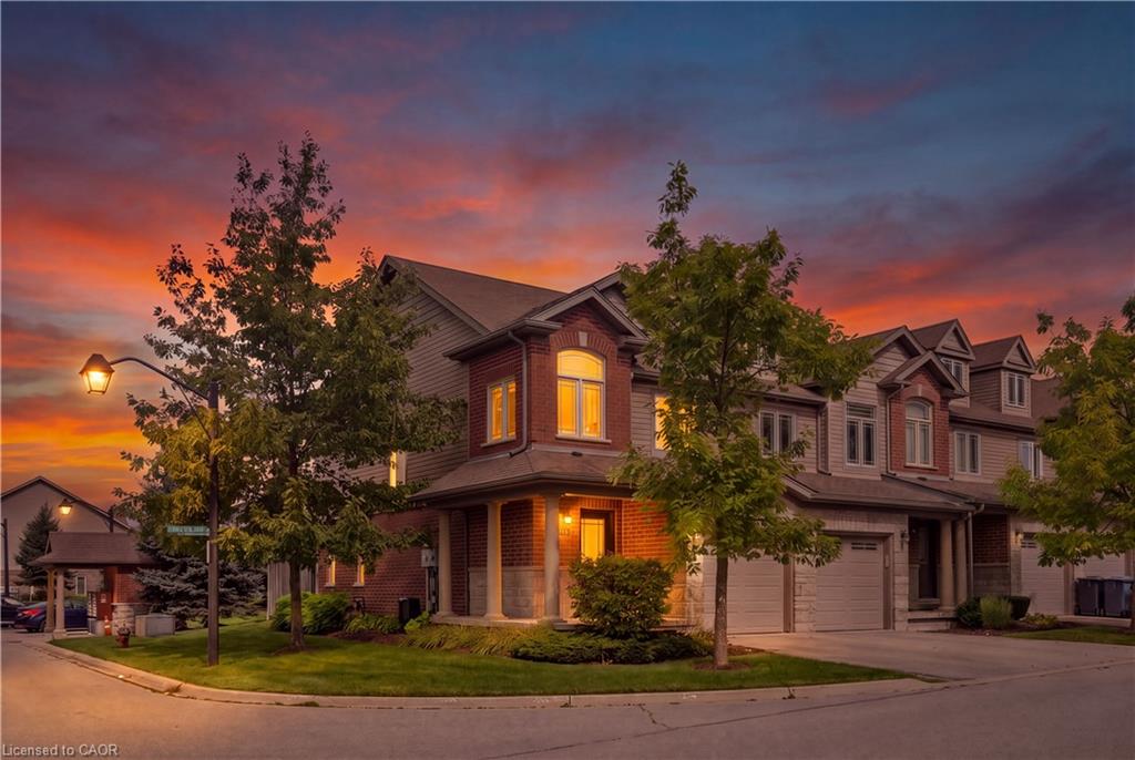 30 Kingsbury Square, Guelph 2