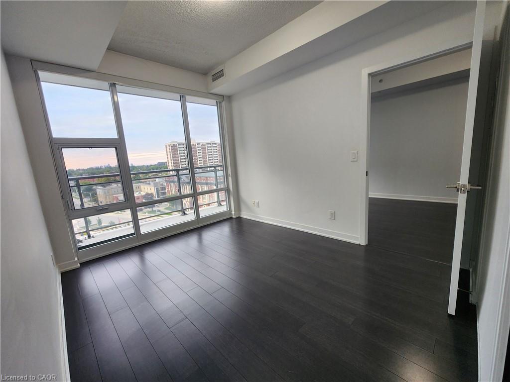 Unit 811 - 85 Duke Street W, Kitchener 4