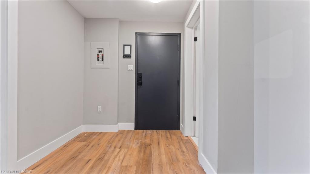 Unit 2 - 302 Colborne Street, Brantford 3