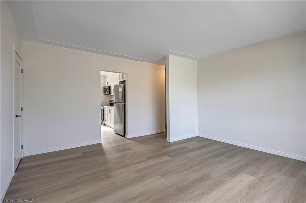Unit 1887 - 1889 Wavell Street, London 3