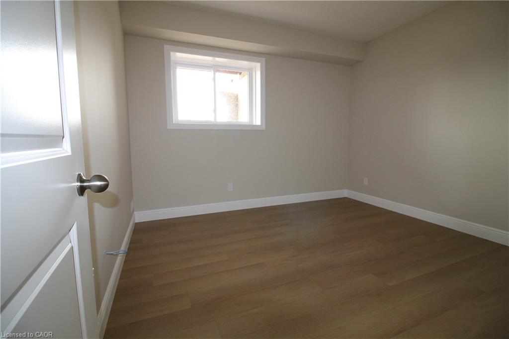 Unit 2 - 1395 Bleams Road, Kitchener 5