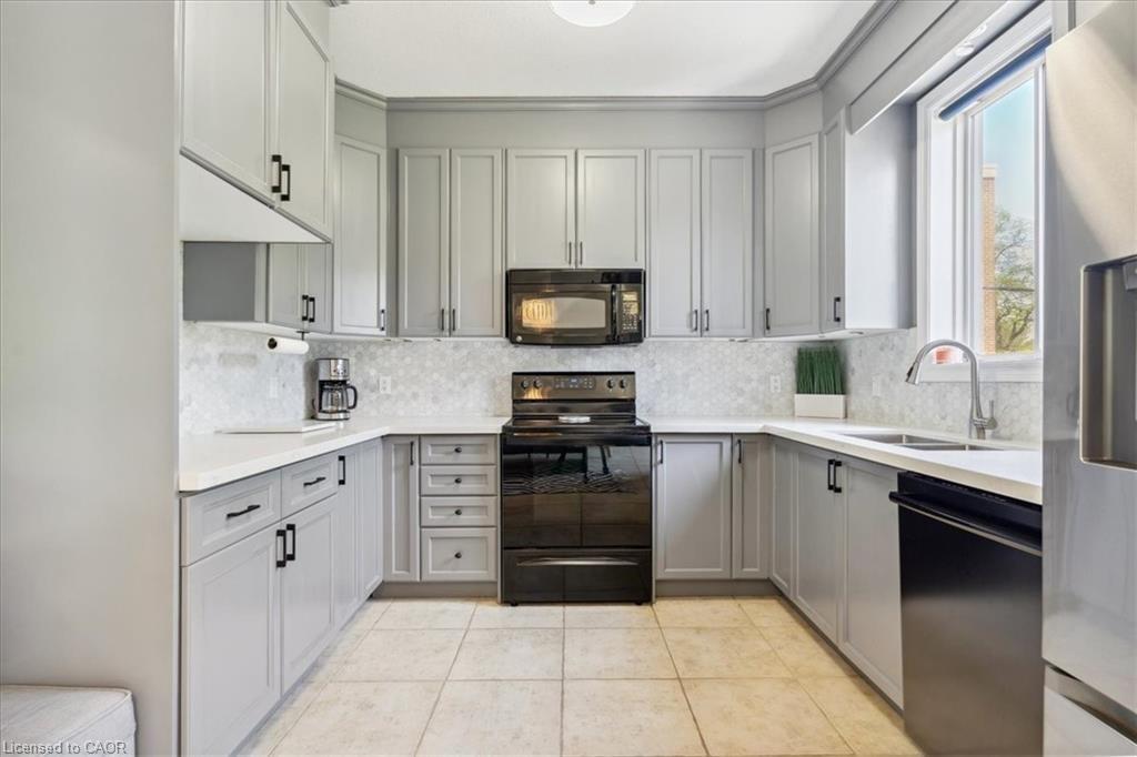 2438 Second Street, Burlington 5