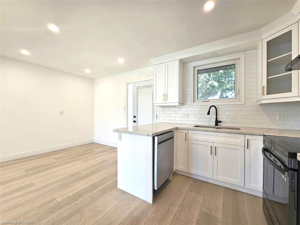 Unit Main - 107 Stirling Macgregor Drive, Cambridge 3