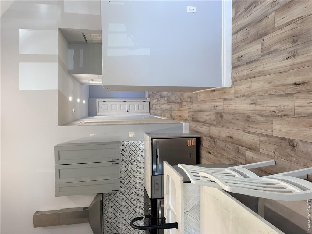 Unit Upper - 411 Paling Avenue, Hamilton 3