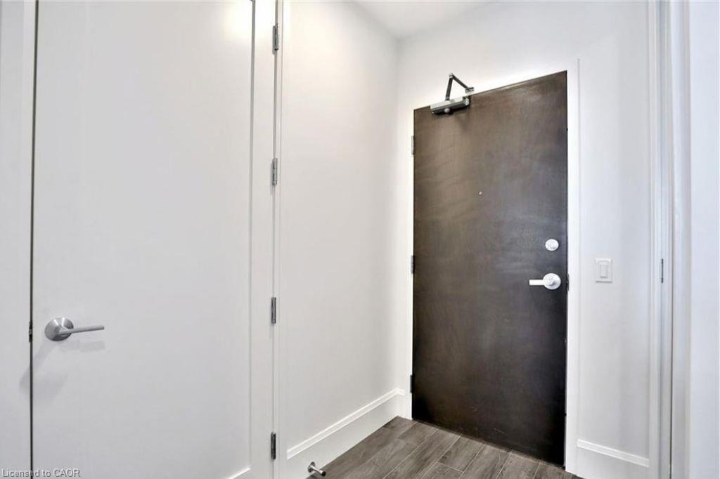 Unit 1105 - 112 King Street, Hamilton 5
