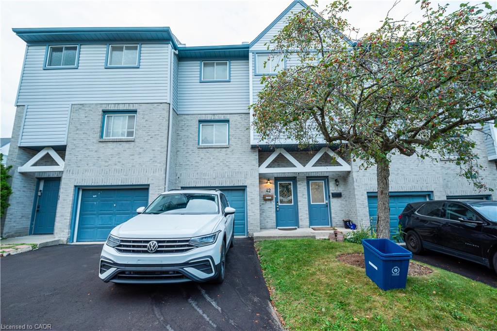 Unit 42 - 589 Beechwood Drive, Waterloo 2