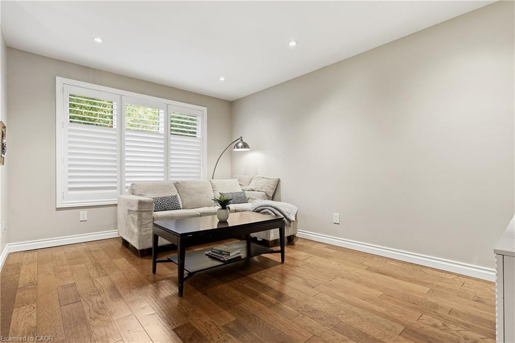 Unit Upper - 37 Mcilwraith Crescent, Guelph 3