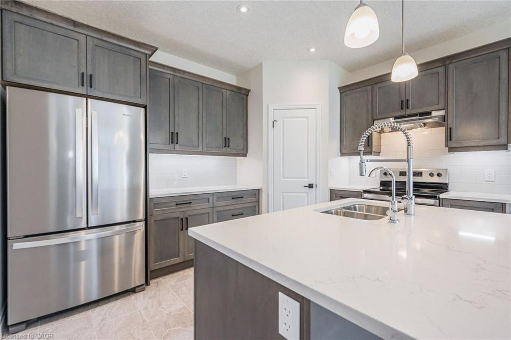 354 Beechdrops Drive, Waterloo 2
