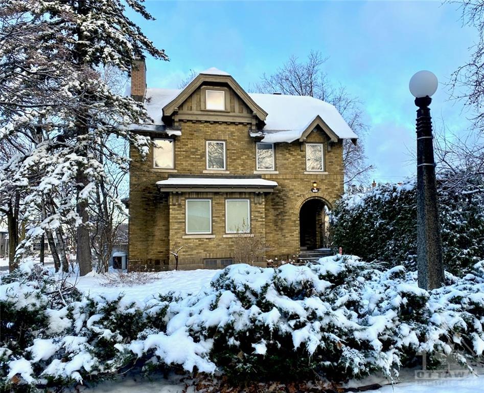 263 CLEMOW Avenue, Ottawa, Ontario K1S2B5 Sold History HouseSigma