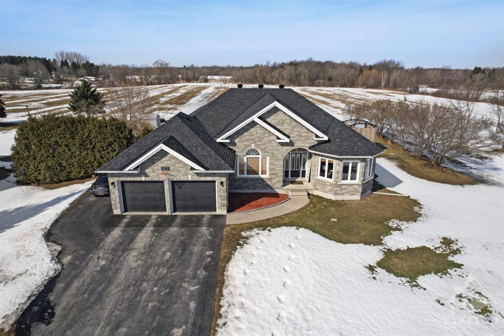 2188 ROUTE 400 Route W, Limoges, Ontario K0A2M0 Sold History HouseSigma