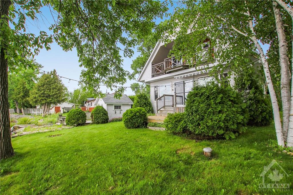 209 LAKESIDE Drive, Beckwith Twp, Ontario K7C0C4 Sold History HouseSigma