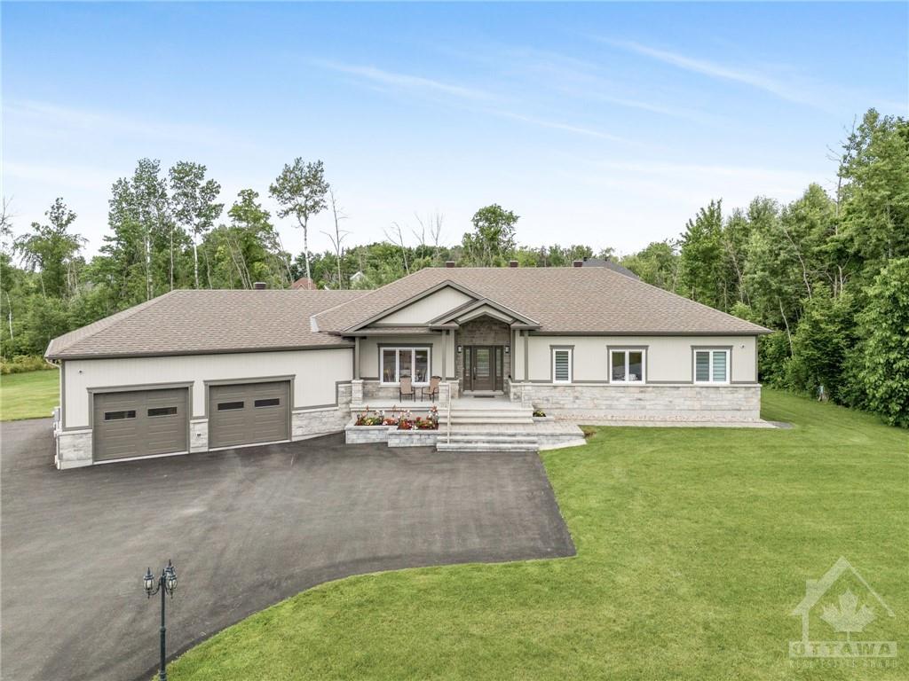 50 DE LA SEIGNEURIE Street, L'orignal, Ontario K0B1K0 Sold History