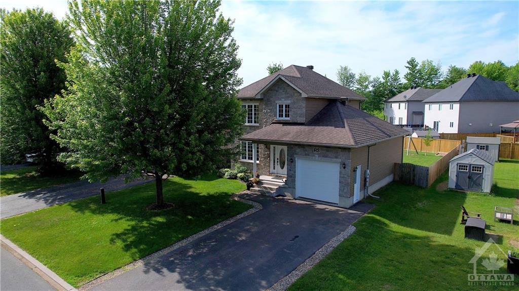 34 CONSTANTINEAU Street, Limoges, Ontario K0A2M0 Sold History HouseSigma